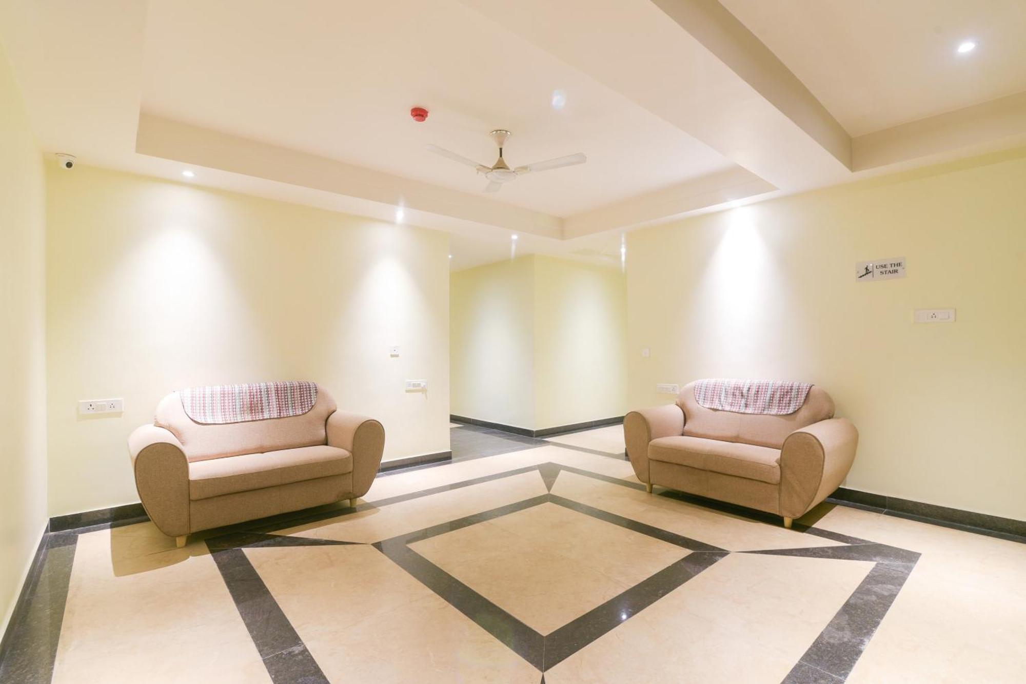 Super Collection O Starlight Hotel Kanpur Eksteriør billede